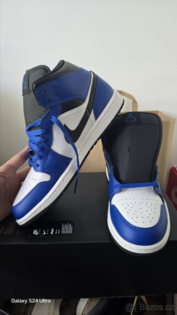 Nike air Jordan 1 mid 44eu