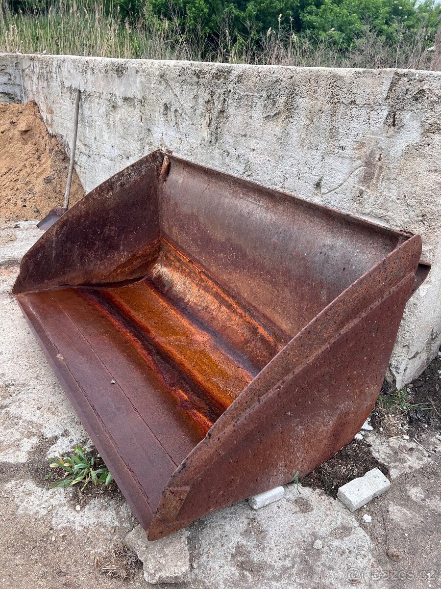 Velkoobjemová lžíce