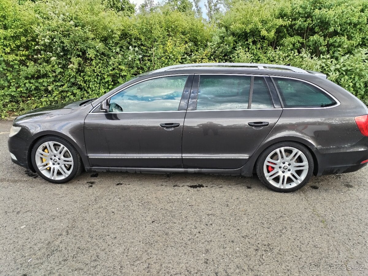 Škoda Superb 3.6 FSI na ND
