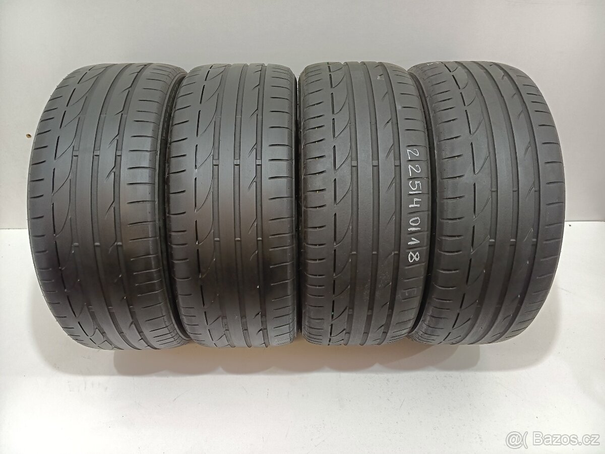Letní pneu 225/40/18 Bridgestone