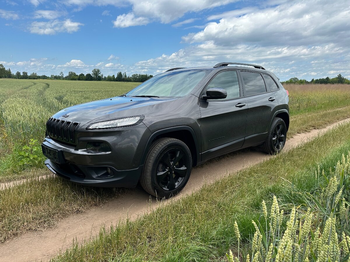 Jeep Cherokee 2,2 MultiJet 147 KW 4x4 NIGHT EAGLE