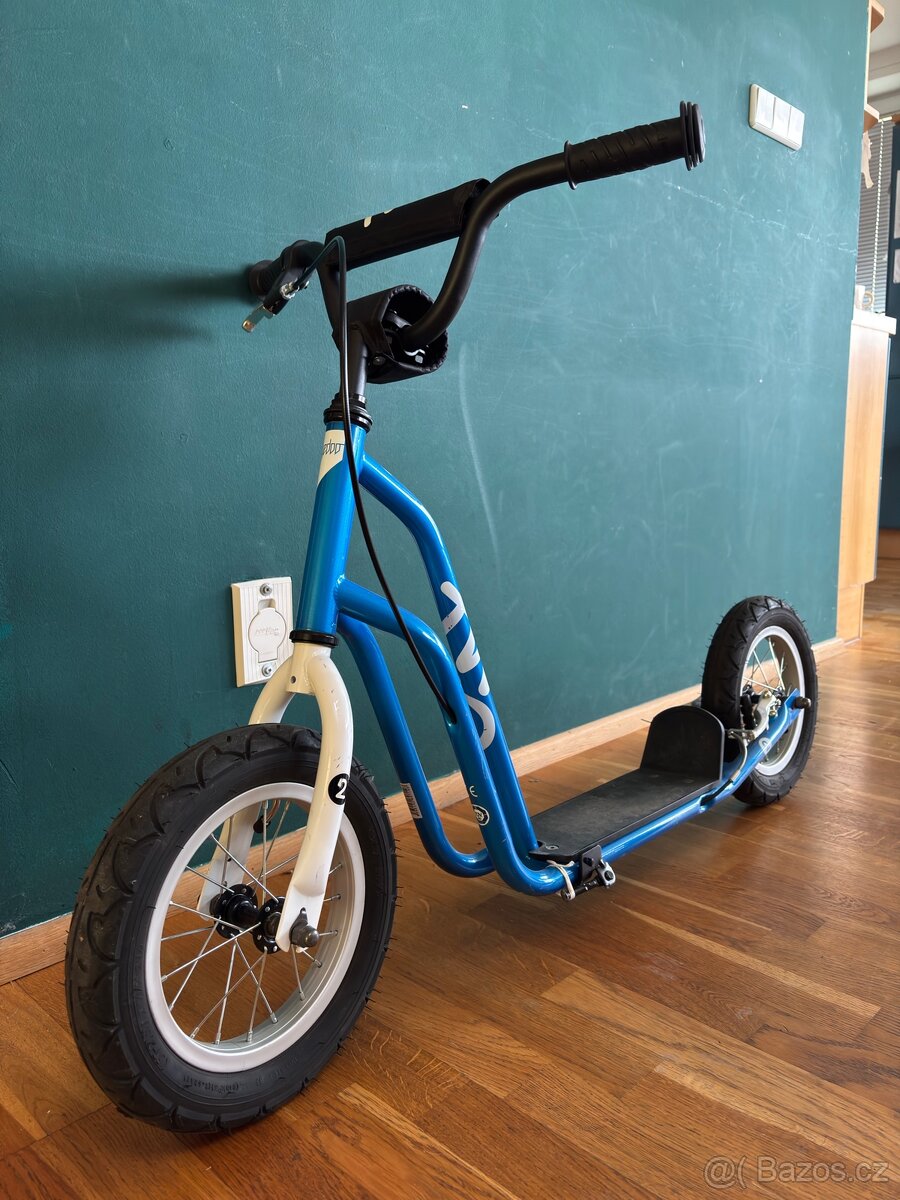 Dětská koloběžka Yedoo Two, kola 12.5"
