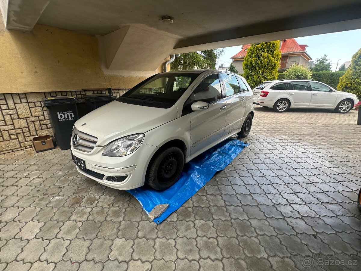 Prodám Mercedes b170 1.7 85kw rok:2008