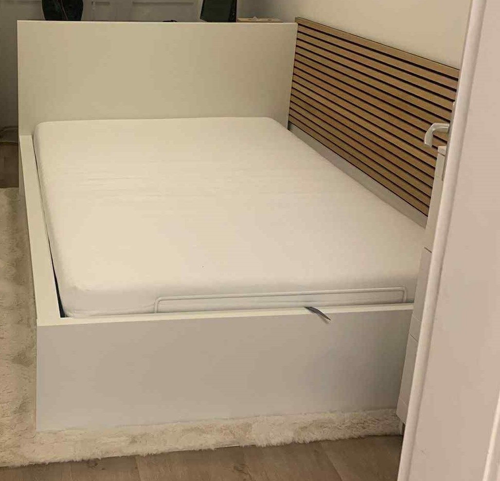 Postel MALM 140x200 cm