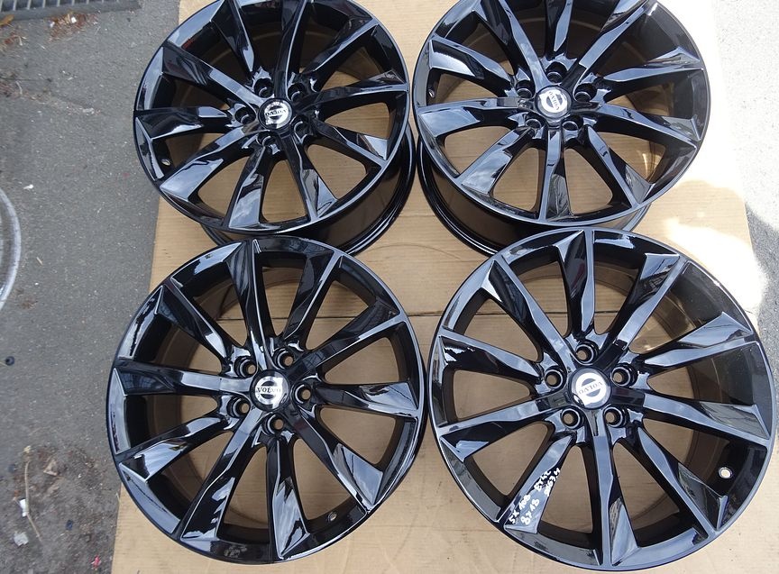 Alu disky černé origo Volvo 18", 5x108, ET 42, šíře 8J