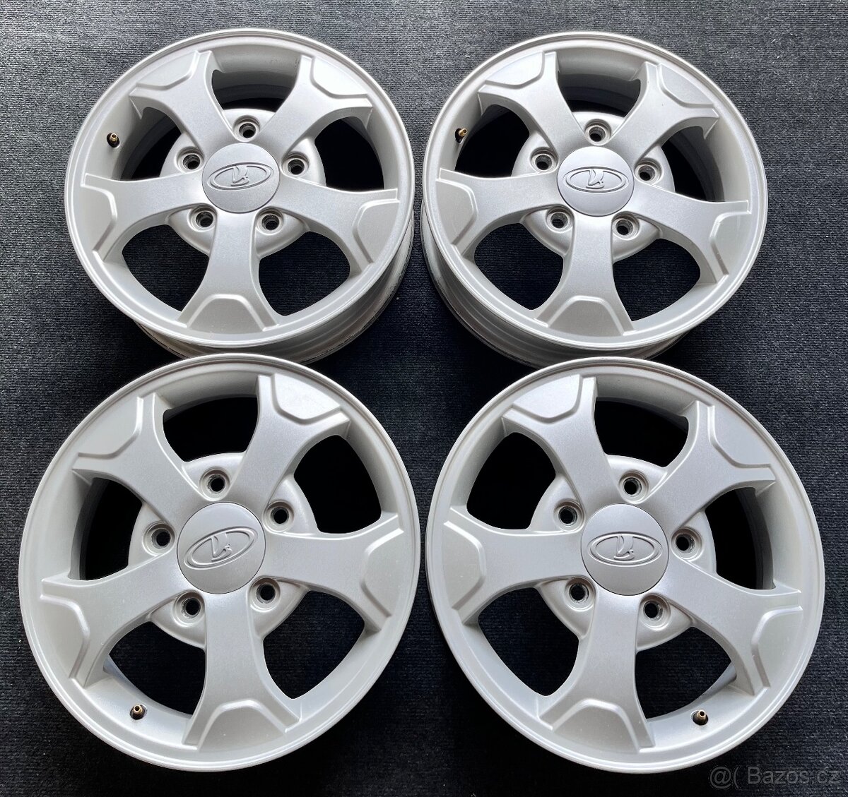 Lada Niva originál Alu disky - ET 58