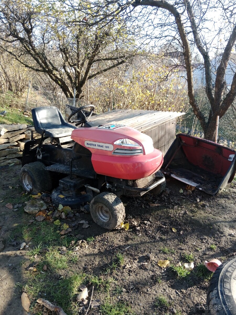 Sekací trakturek master trac 101