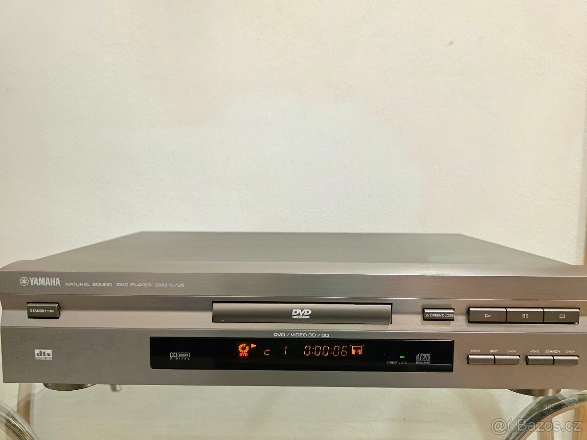 Yamaha DVD-S796