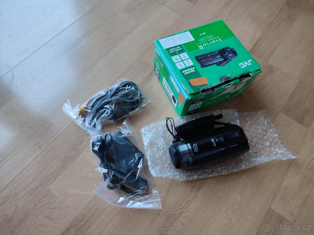 Kamera JVC GZ-RX645BE