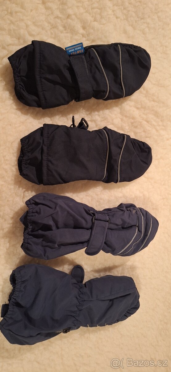 2x dětské palčáky věk 8-10 let