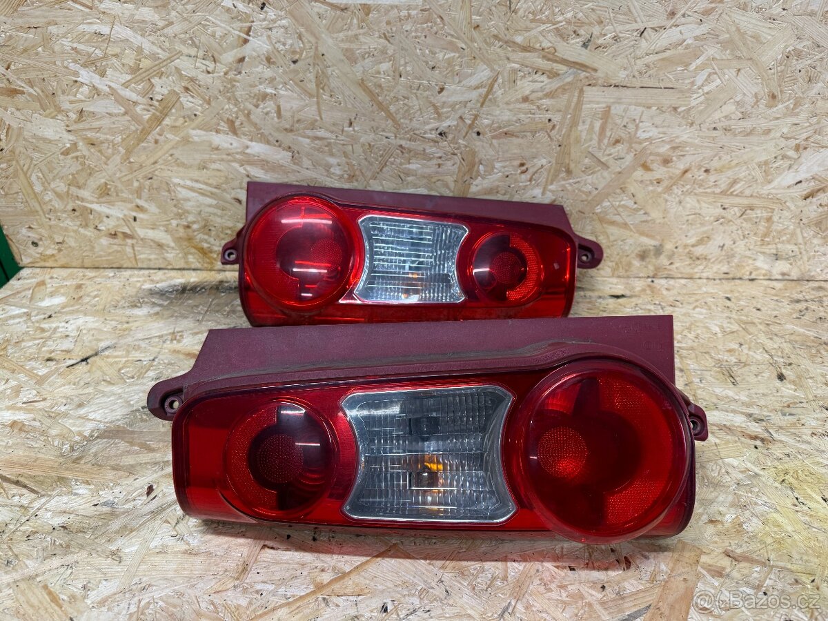 ZADNÍ SVĚTLA CITROEN BERLINGO II