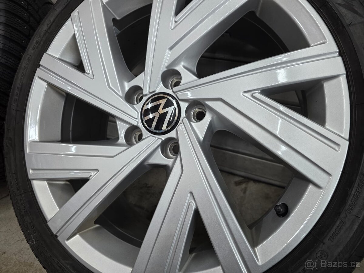 ❄️Zimní ALU kola Volkswagen golf R18❄️