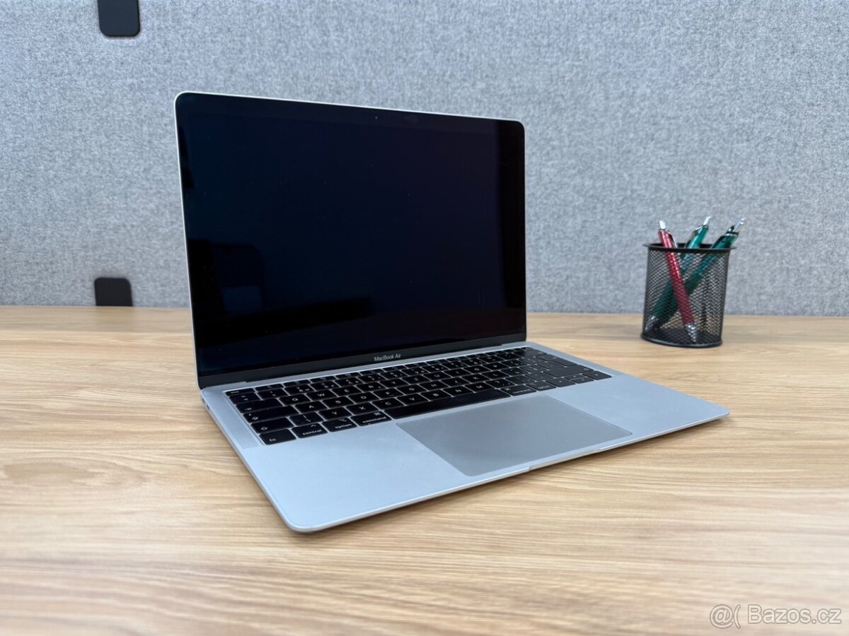 Apple MacBook Air 13″ RETINA, i5