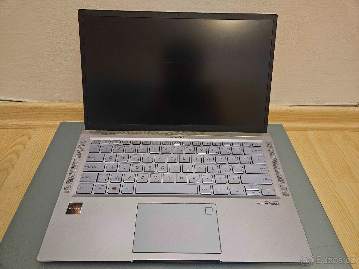 Asus Zenbook UM431DA - ČTĚTE POPIS