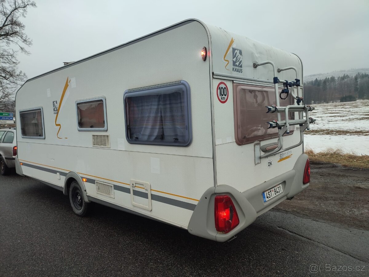 Knaus Sudwind 530, předstan, WC, STK, Palandy