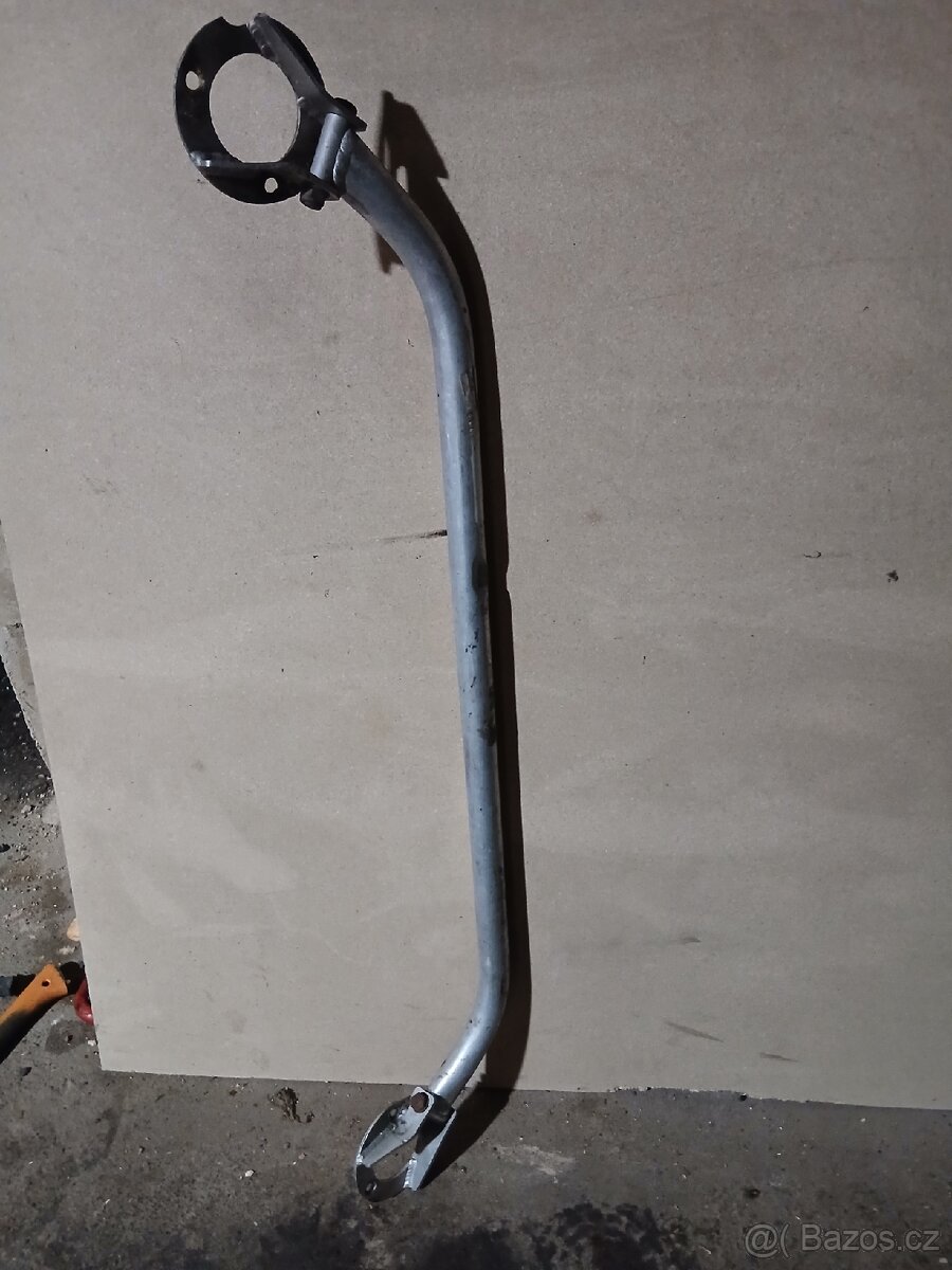 Fiat uno turbo rozpěra