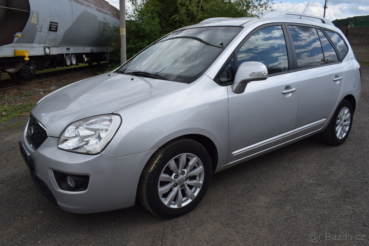 Kia Carens 1,6 CRDi SUPER STAV,PO STK