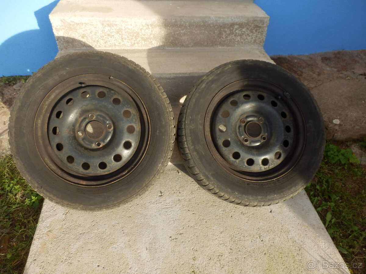 Ford focus plechové disky + zimní pneu