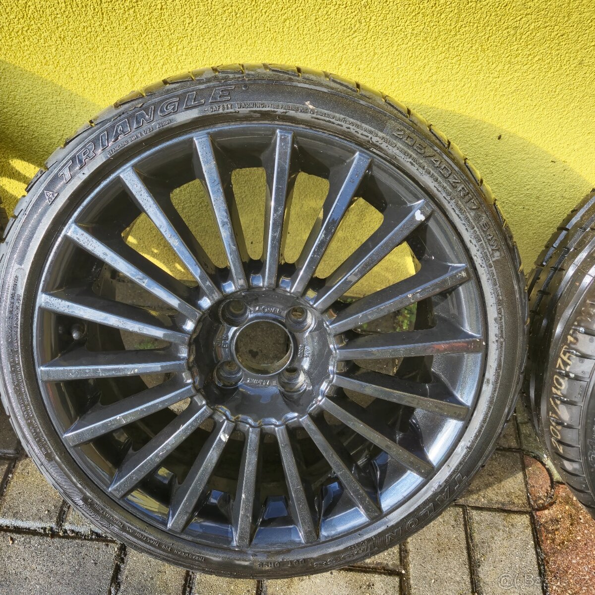 kola Ronal R17