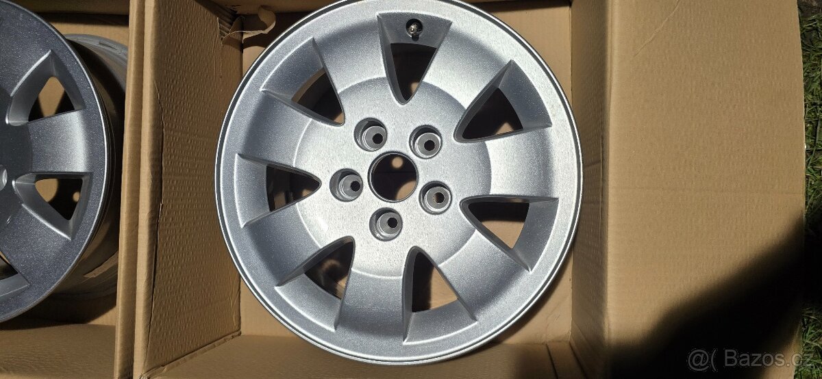 Nový disk 15" Mercedes Citan (W415) - možnost zaslat