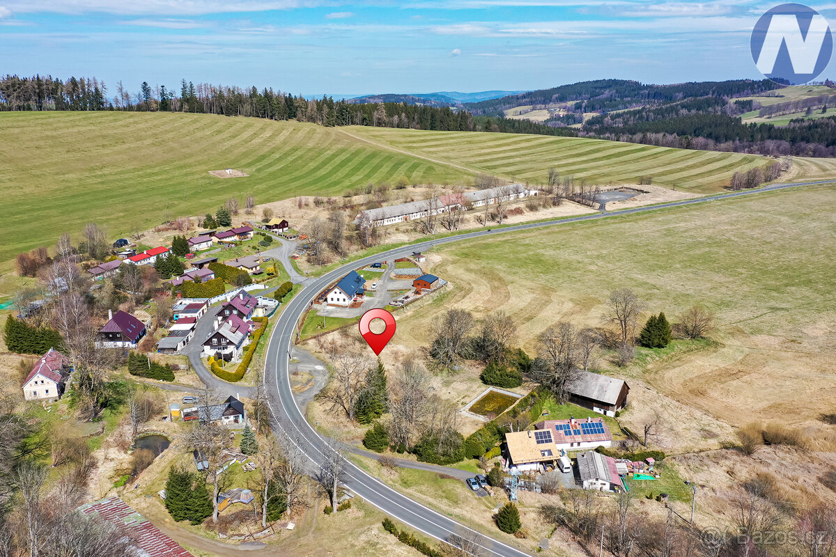 Stavební pozemek 2 432 m² v srdci Šumavy – Jesení u Čachrova