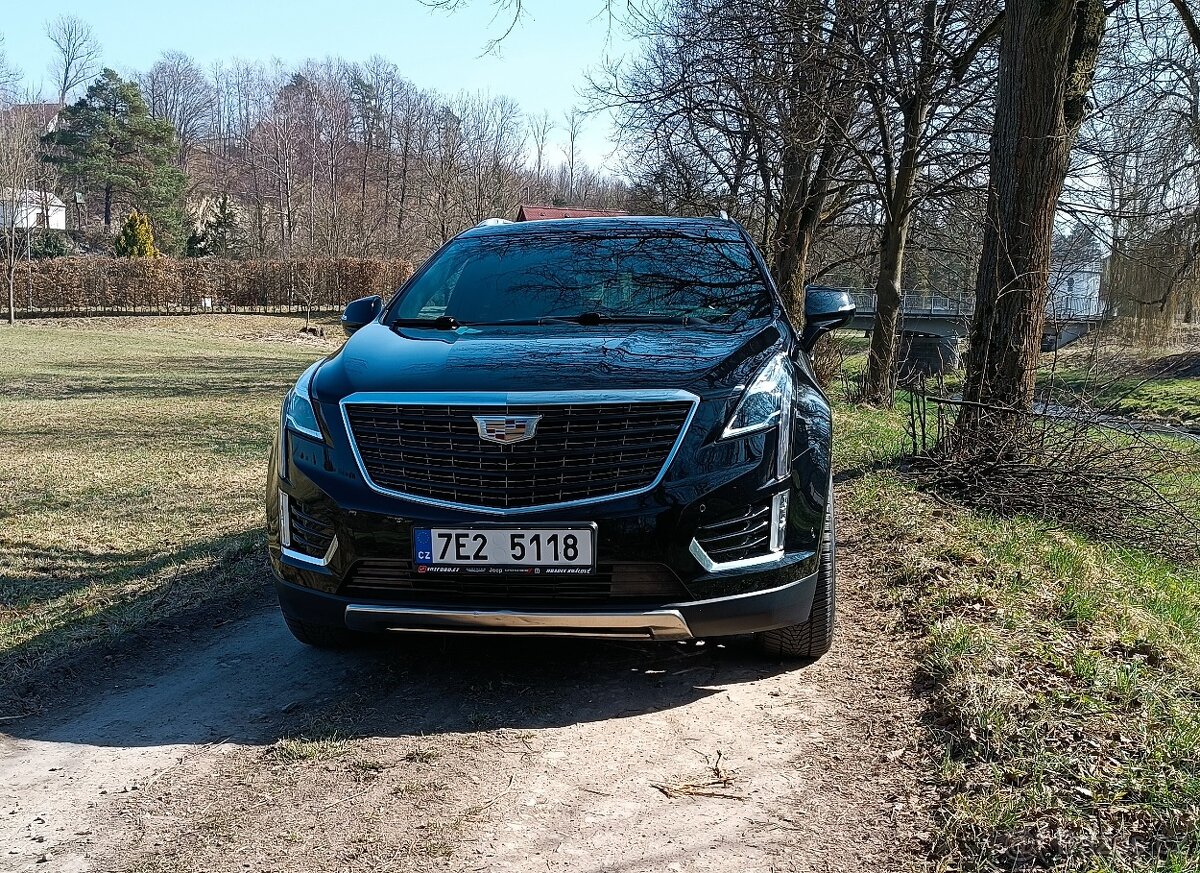 CADILLAC XT5, PLATINUM Top stav, 51000 km R.v.2017 Max sleva