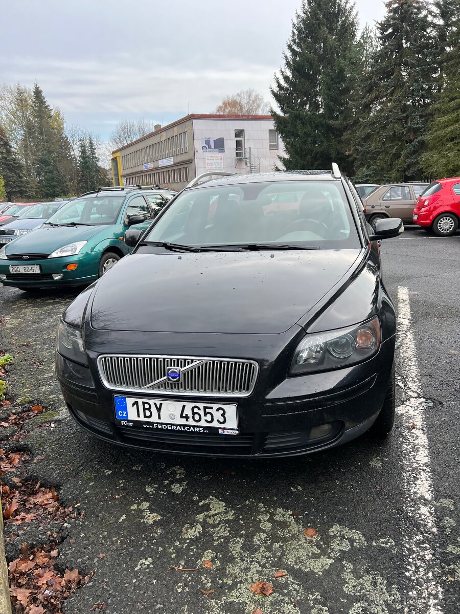 Volvo V50