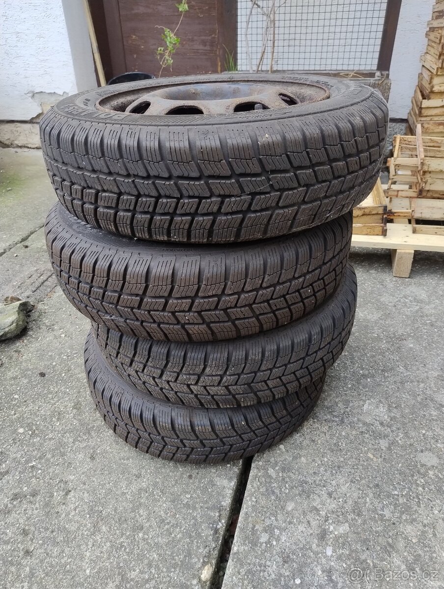 155/70 r13 4ks zimní Polaris 3