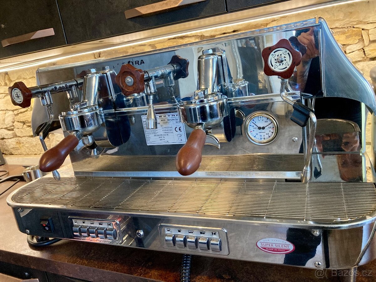 Kávovar Elektra Barlume V1C