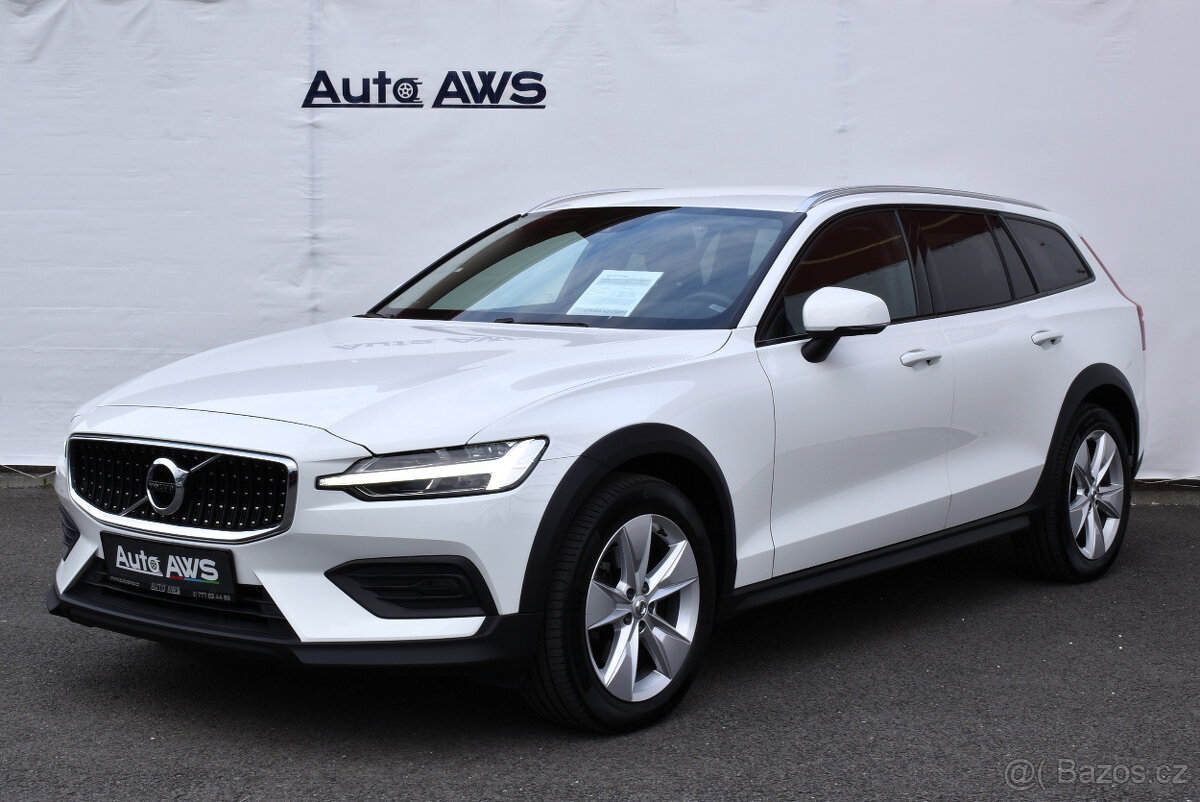 Volvo V60 2.0 B4 AWD Cross Country LED Kamera