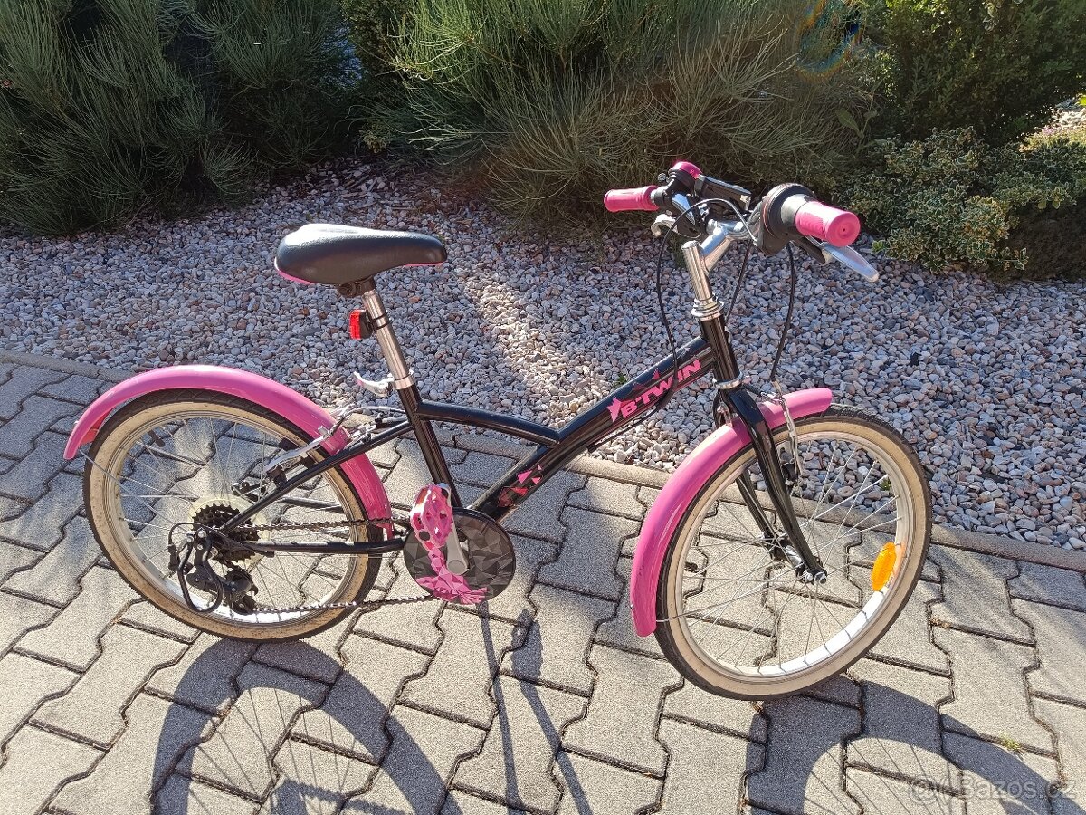 Dívčí kolo Btwin 20''