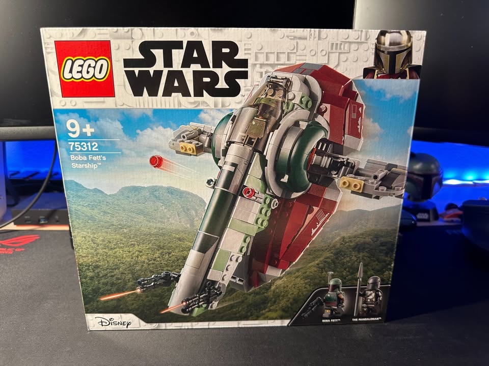 Lego 75312