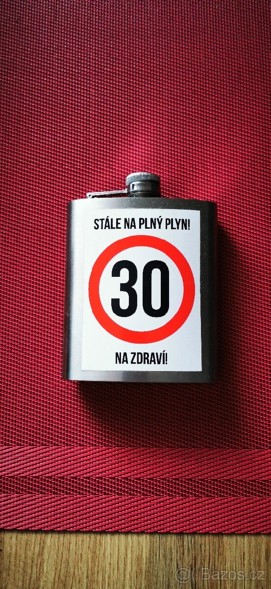 Placatka - Stále na plný plyn 30