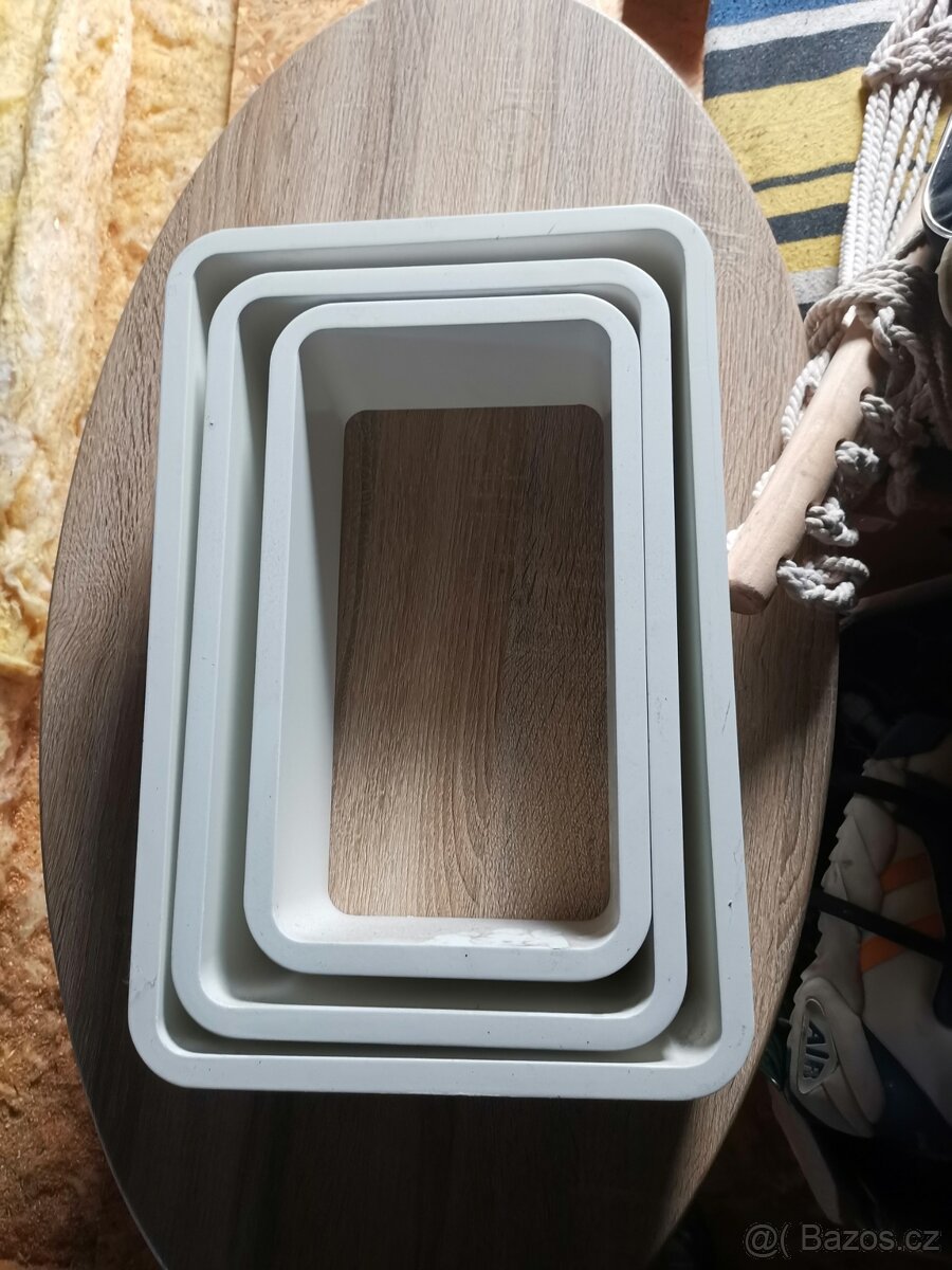 Prodám použitý zachovalý nábytek