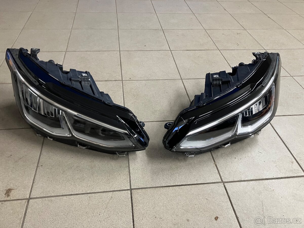 VW GOLF 8 VIII - lampy led - Nové