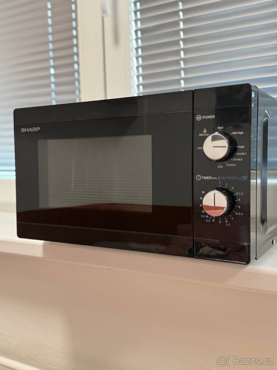 SHARP YC-MG01 – mikrovlnná trouba s grilem, 20 l (jako nová)