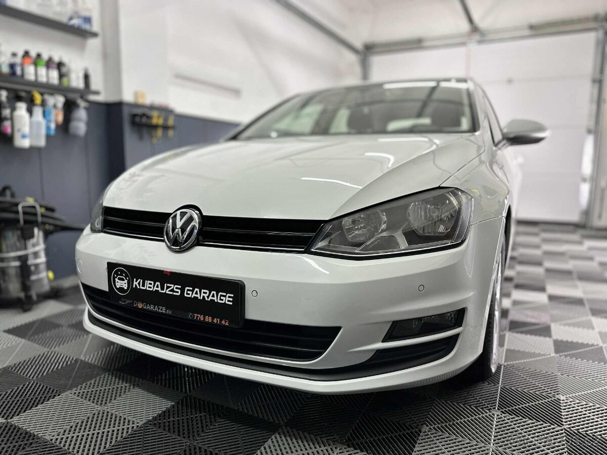 Volkswagen Golf VII 1.2 TSI (77 kW) – r. 2013