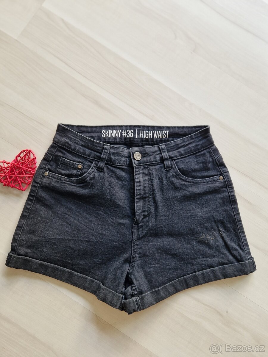Džínové kraťasy, vel. 36