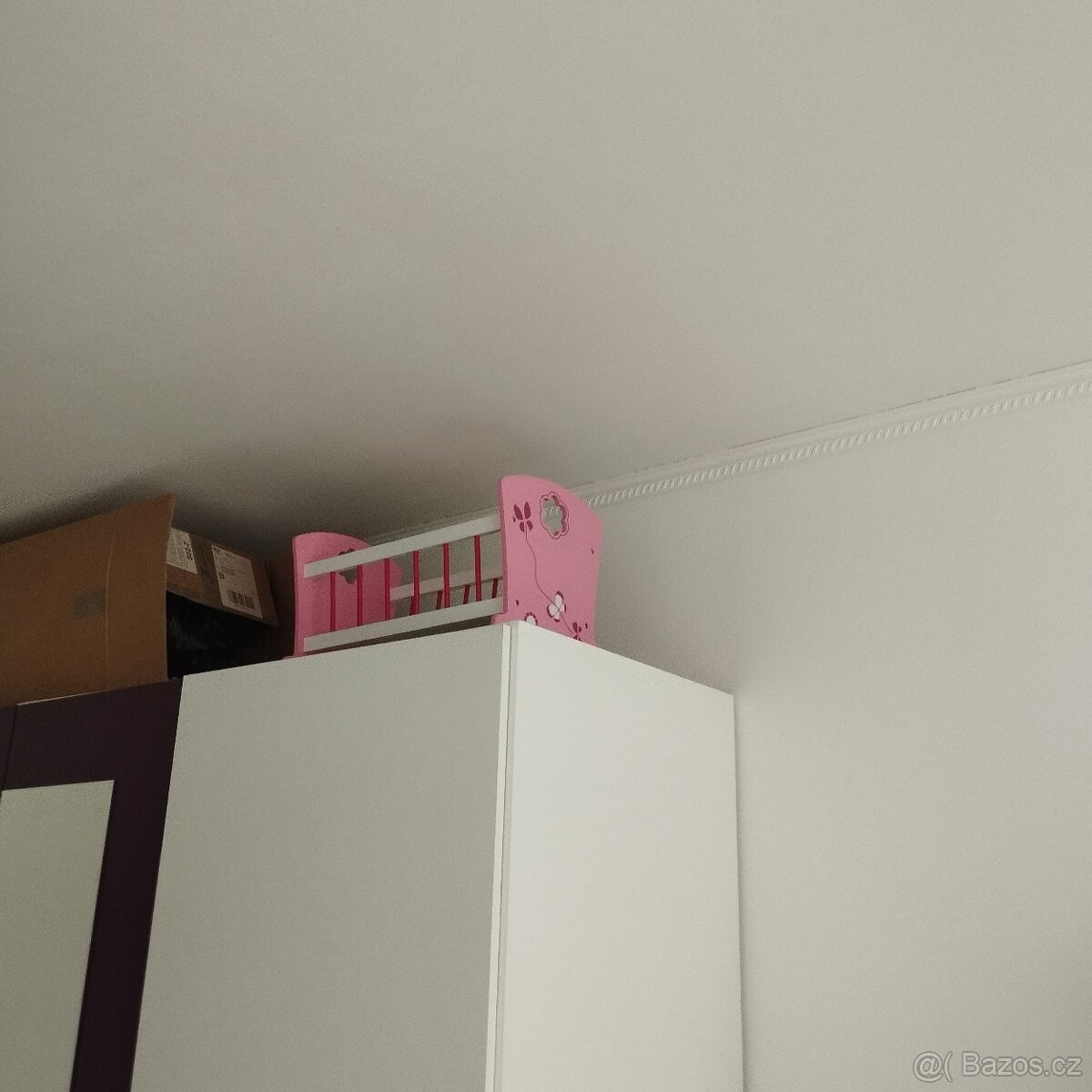 Dětský kočárek pro panenky a postylka