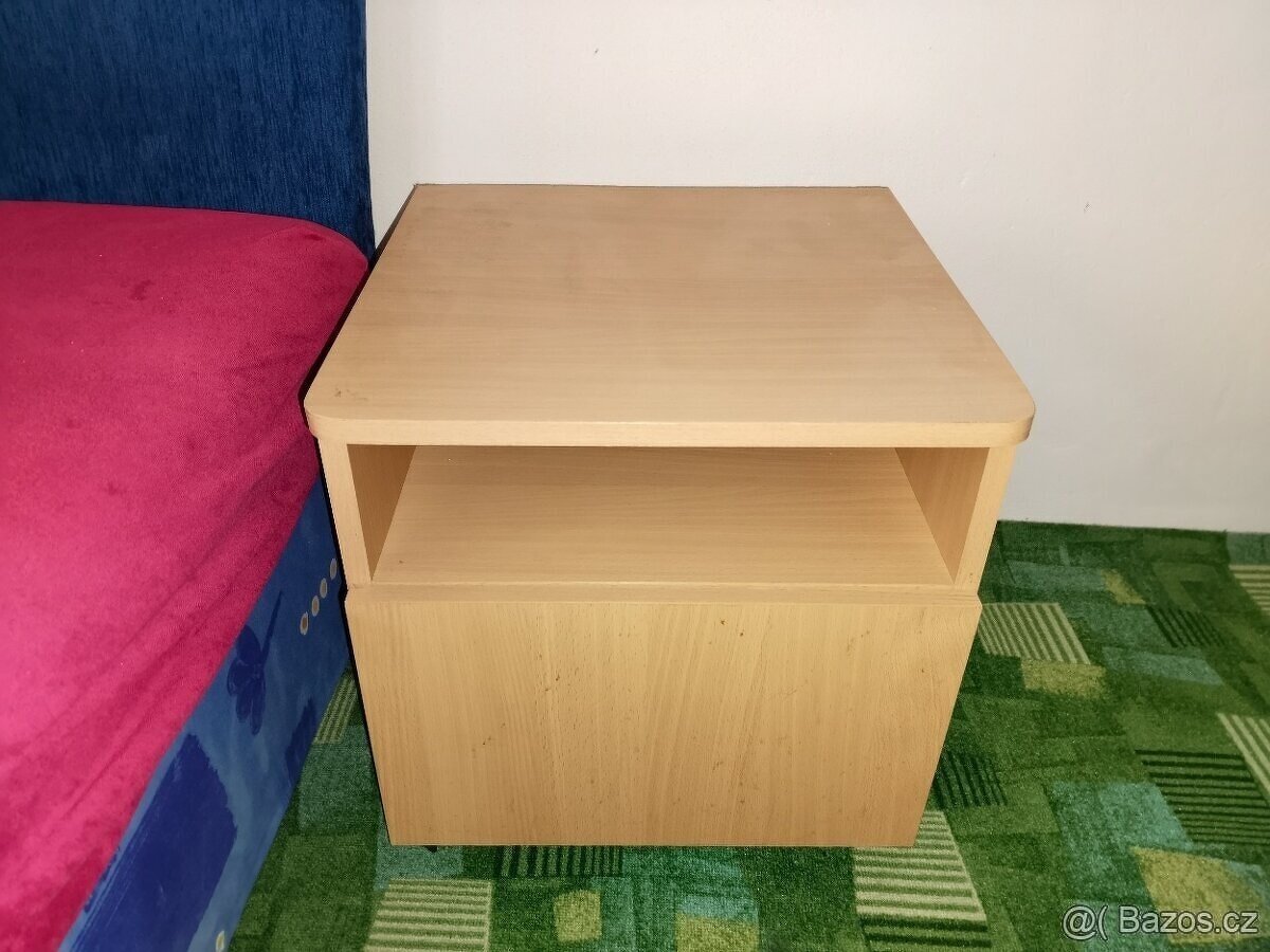 Prodám noční stolky
