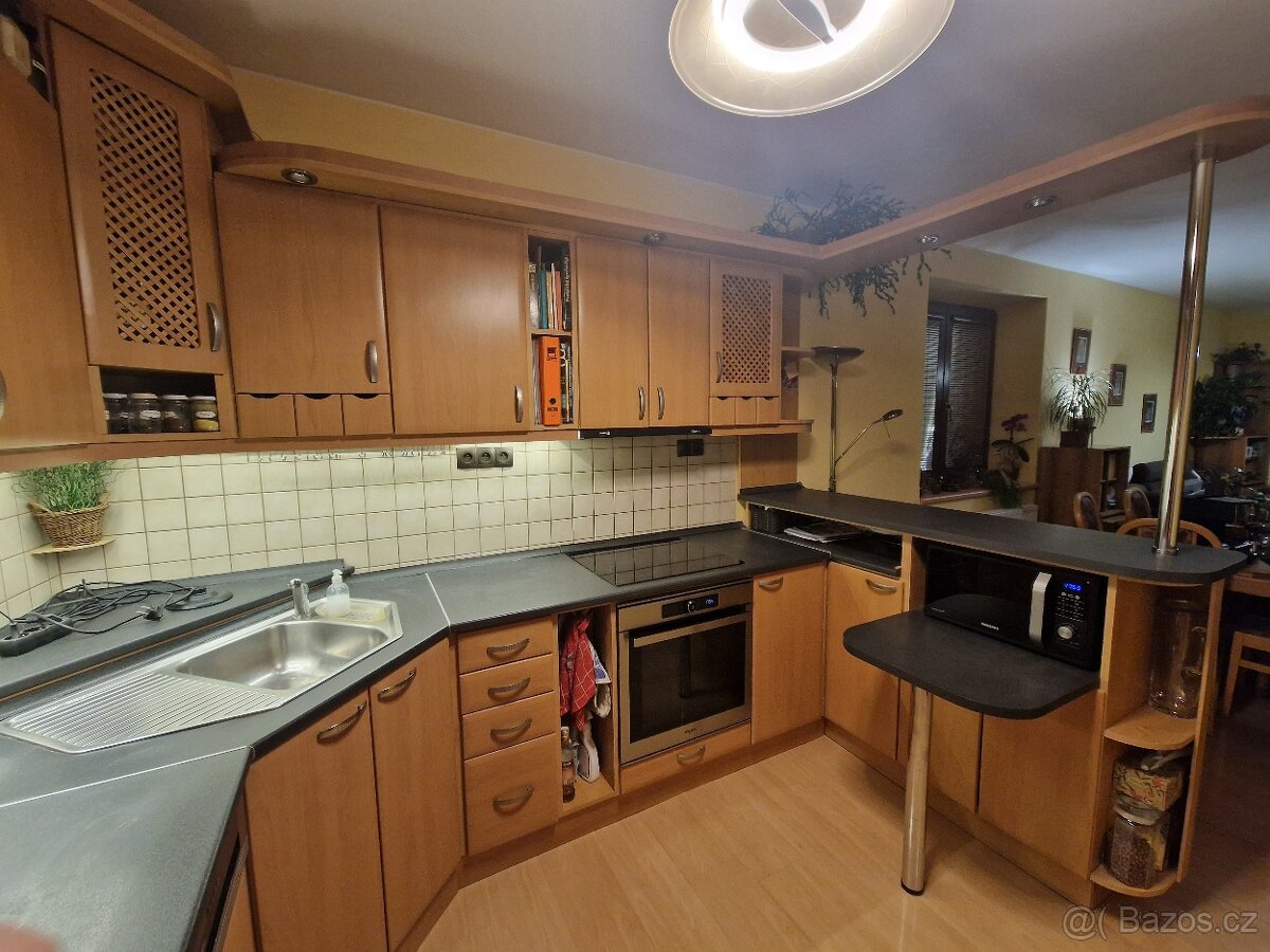 Kuchyňská linka / olše