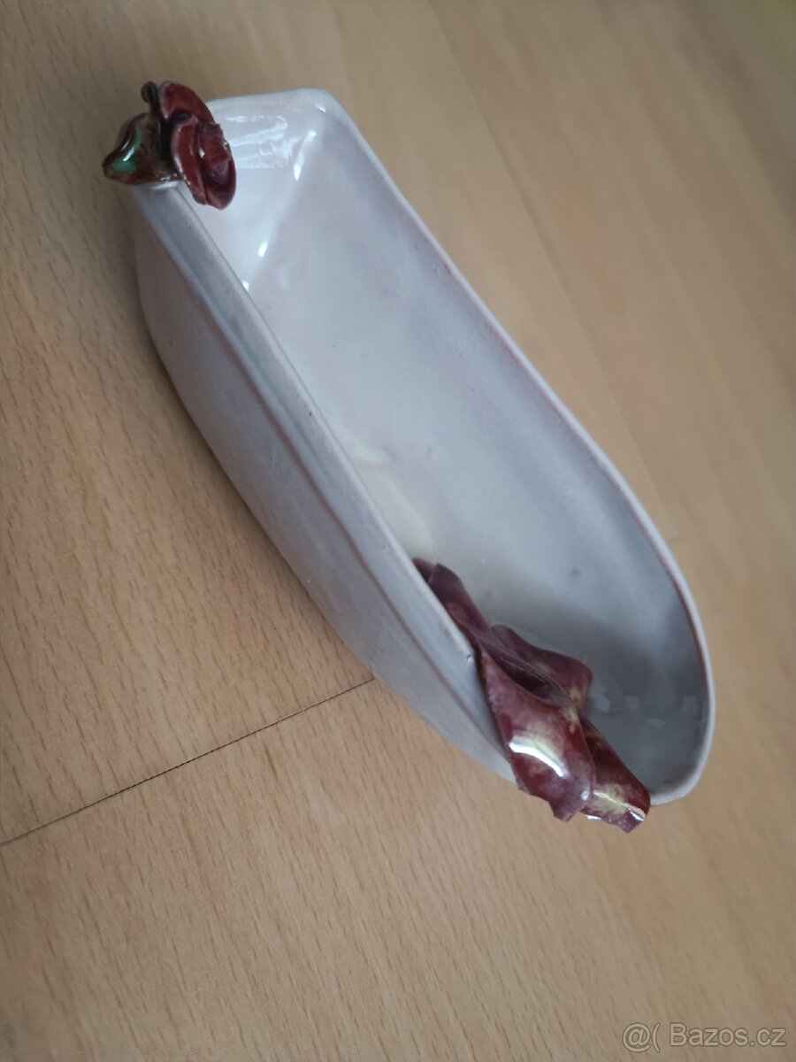 Porcelánová vanička