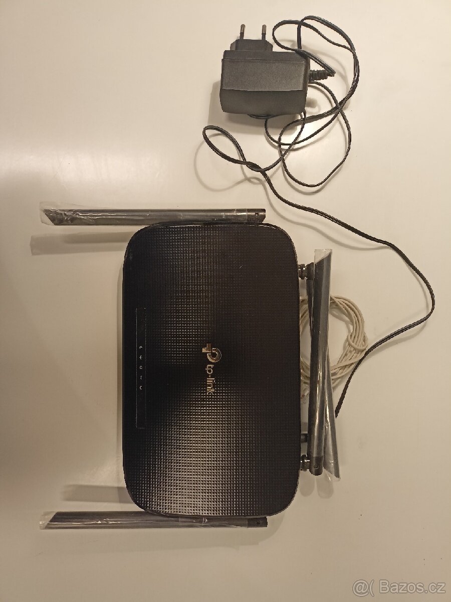 Router TP-Link AC1200 Archer VR300