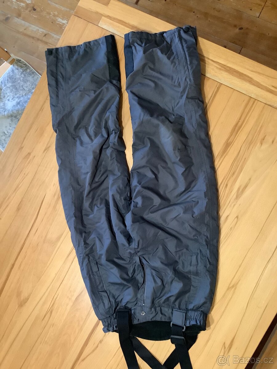 Lyžařské kalhoty vel.146/152