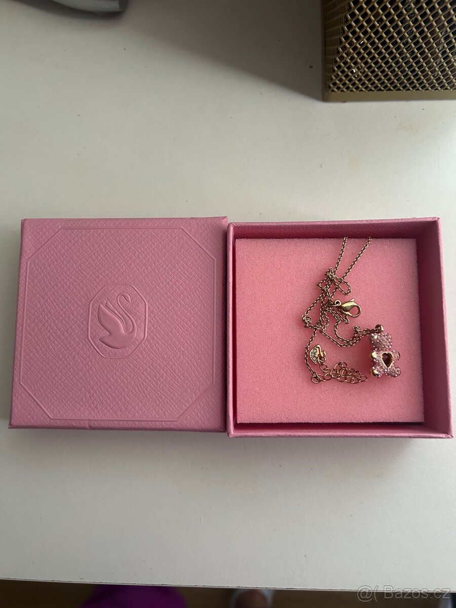 Swarovski medvídek náhrdelník