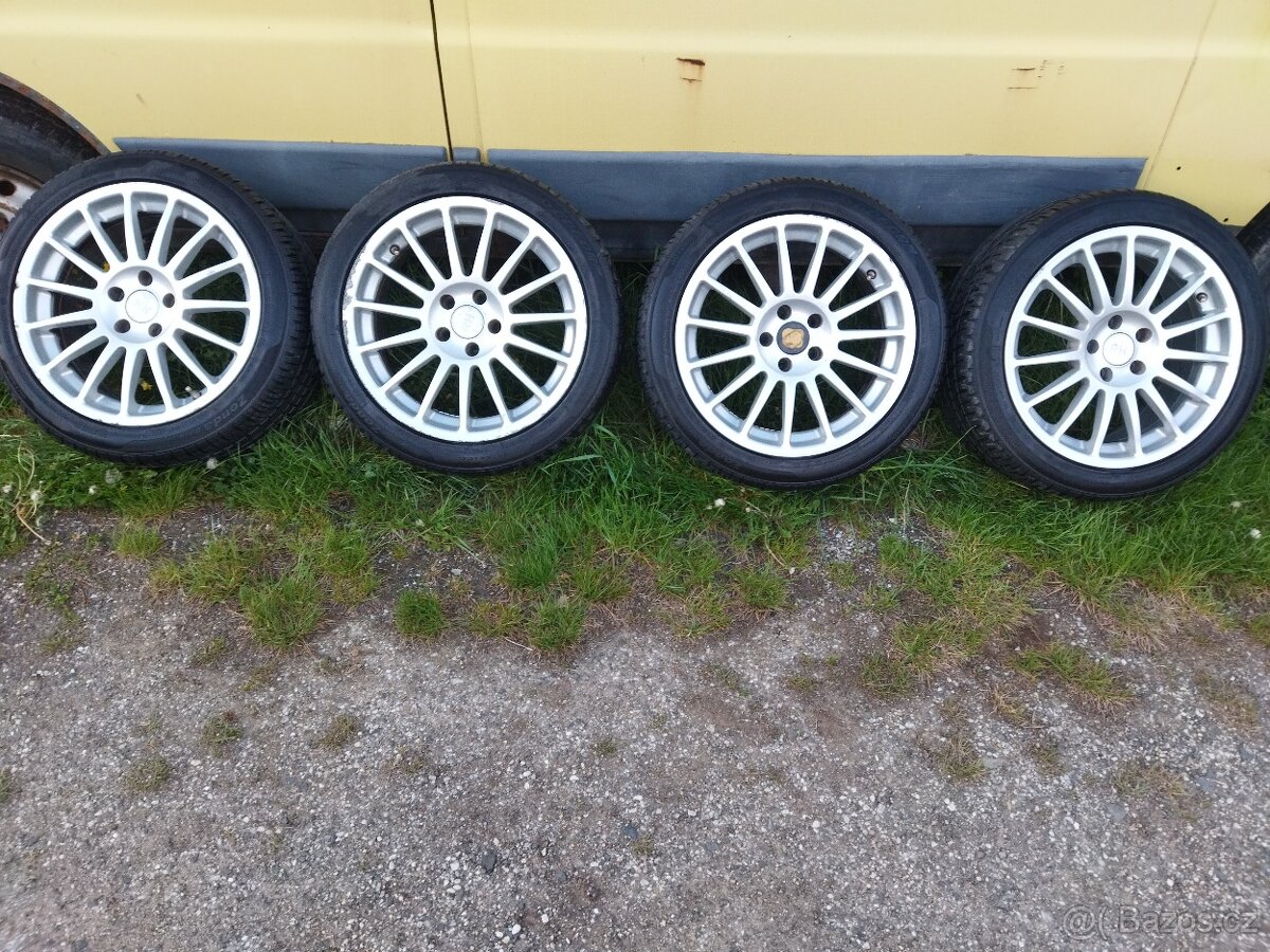 Prodám sadu ALU disků značky RH R17 5 X108