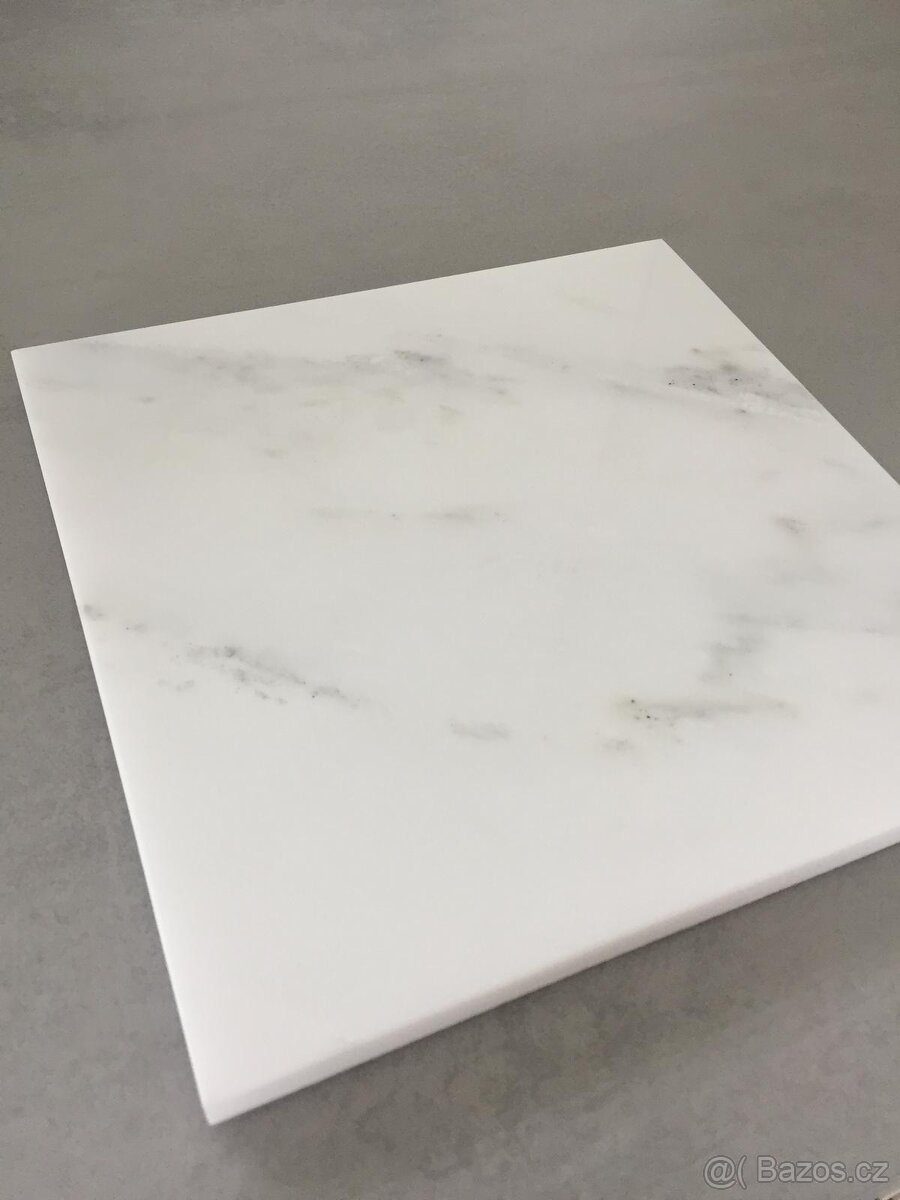Servírovací tác Marble White 20x20cm