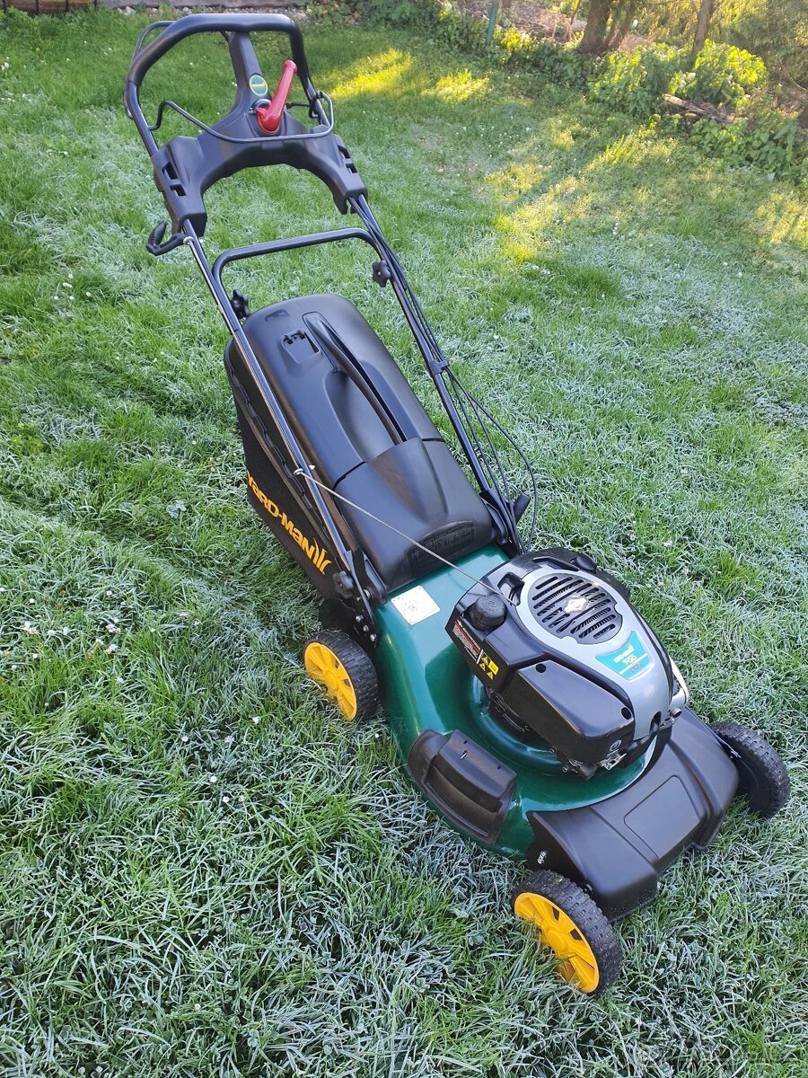Sekačka MTD - YARD MAN s pojezdem