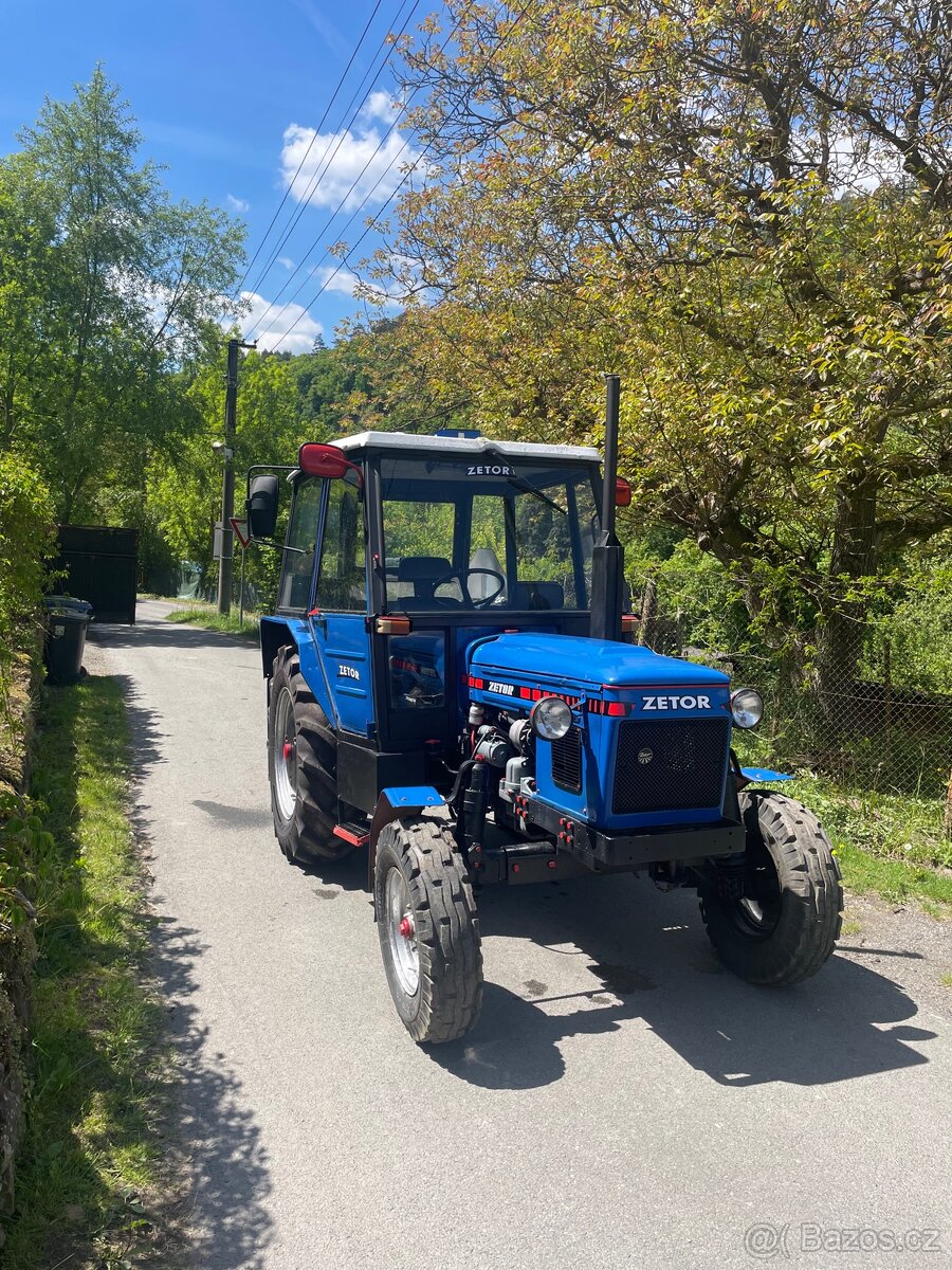 Traktor Zetor