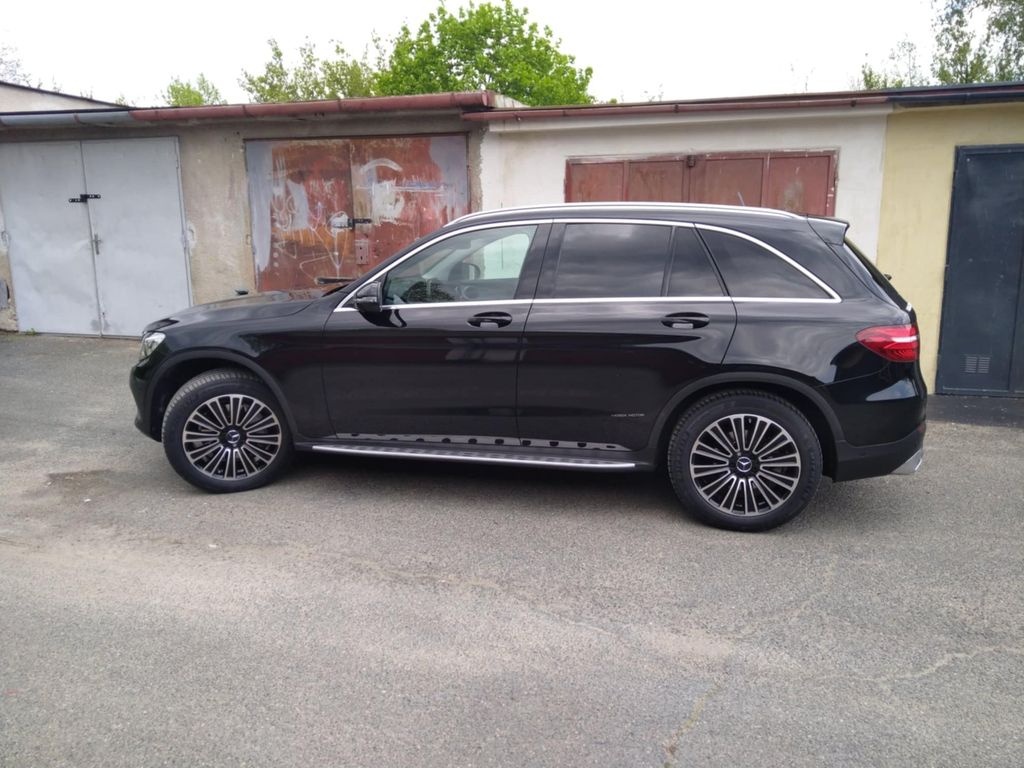 Prodám Mercedes-Benz GLC 220d 4x4 2015 Offroad packet